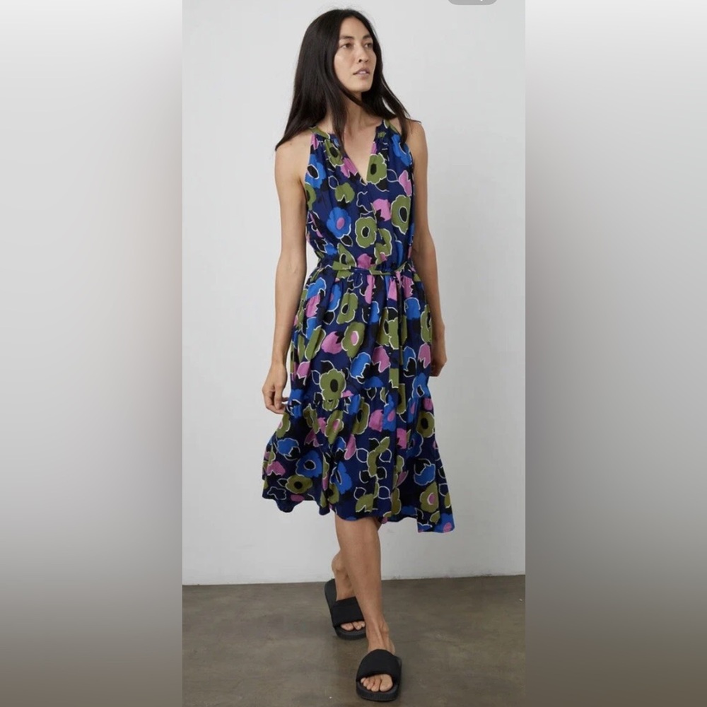 NWOT Anthropologie size M midi dress in  floral print